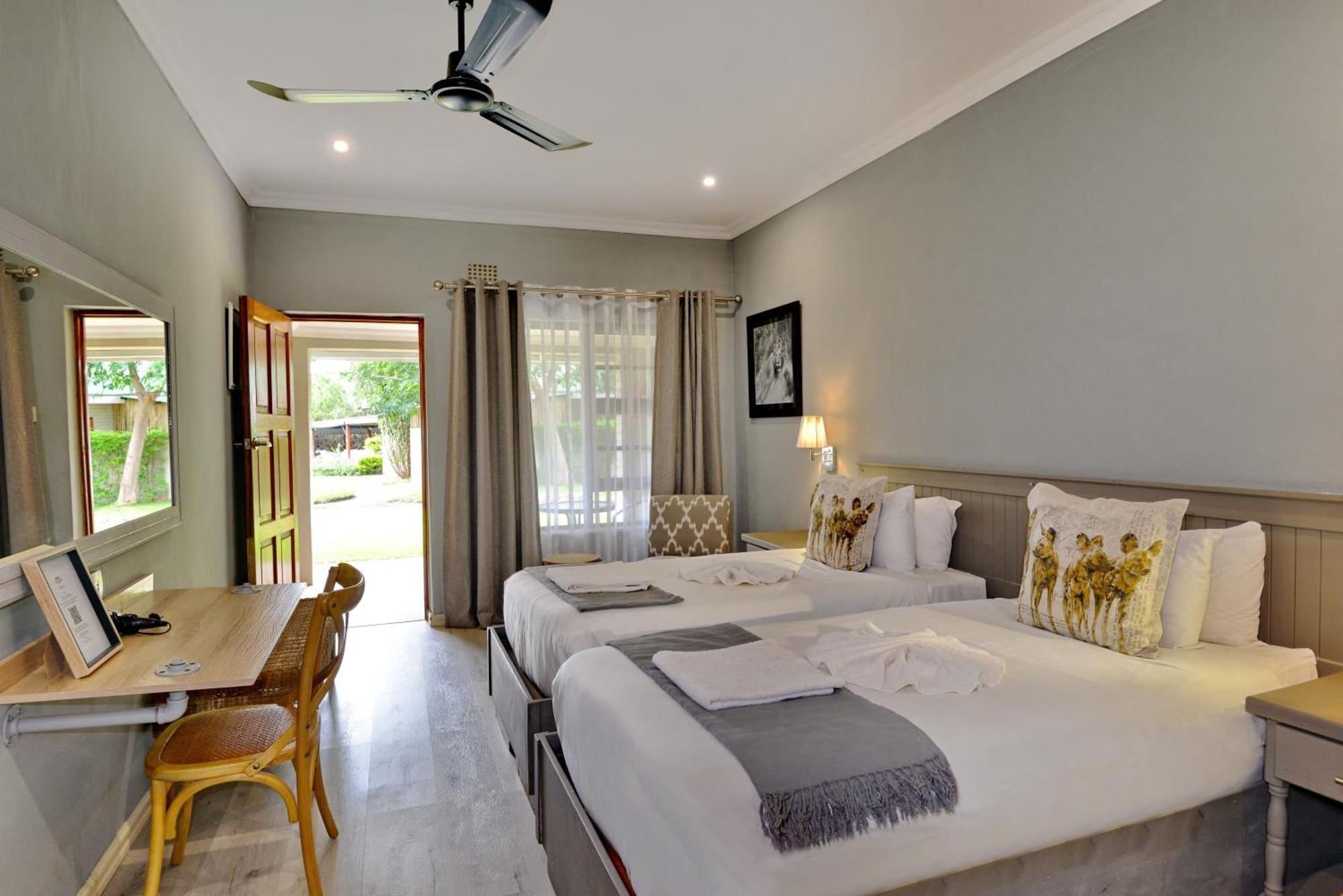 River View Lodge Kasane Phòng bức ảnh